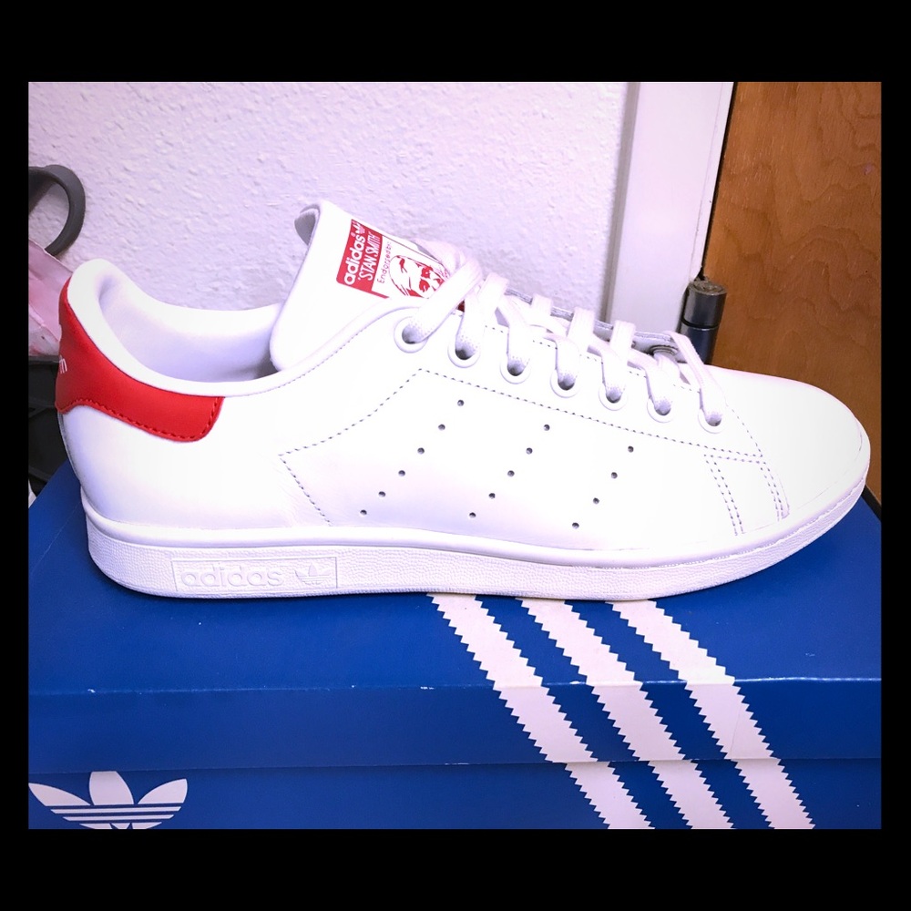Adidas Men’s Stan Smith (RARE) 🔴 Colorway size 8